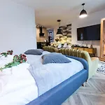 Izerskie - Ul. Cicha 13h-i 3*