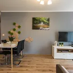 Izerskie - Ul. Cicha 13h-i 3*