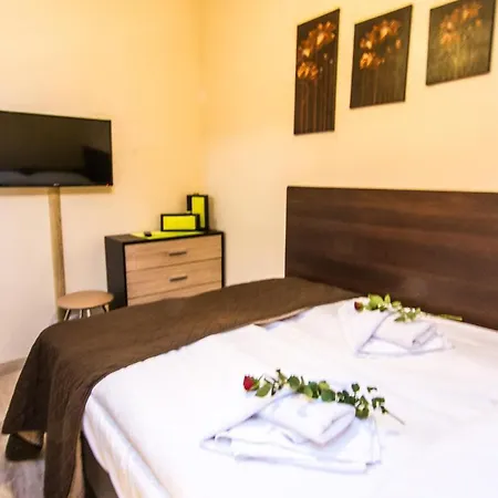 Aparthotel Izerskie - Ul. Cicha 13h-i 3*