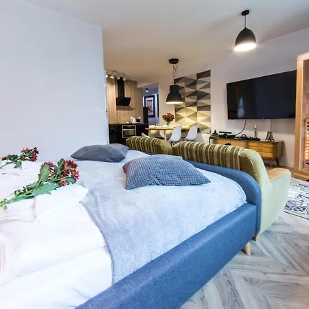 Izerskie - Ul. Cicha 13h-i 3*