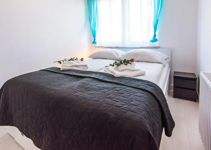 Apart Otel Izerskie - Ul. Cicha 13h-i Świeradów-Zdrój