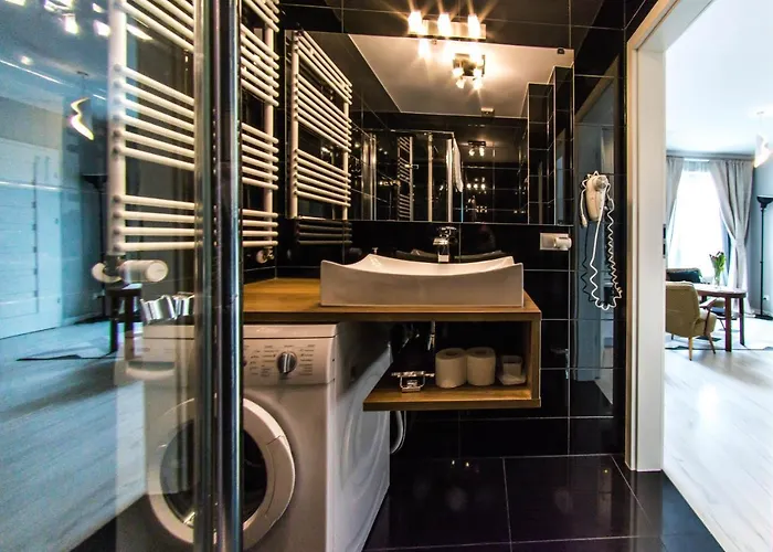 Izerskie - Ul. Cicha 13h-i 3*