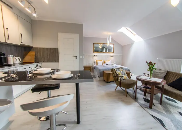 Izerskie - Ul. Cicha 13h-i Apart-hotel 3*