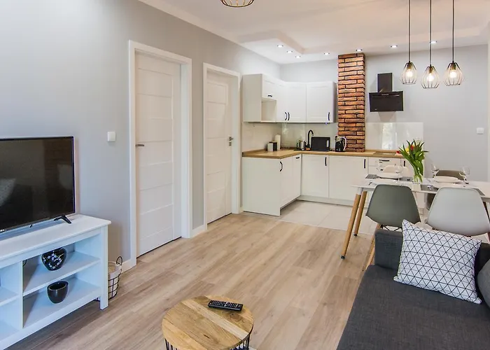 Apart-hotel Izerskie - Ul. Cicha 13h-i 3*