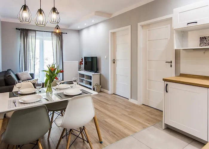 Izerskie - Ul. Cicha 13h-i 3*