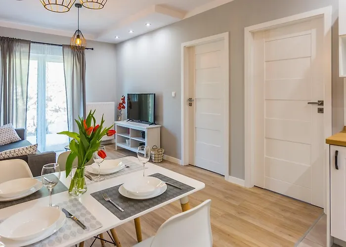 Izerskie - Ul. Cicha 13h-i 3*